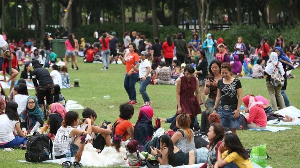■不少外傭在港打工受委屈,但為了賺錢養家,根本無辦法。資料圖片 ■不少外傭在港打工受委屈,但為了賺錢養家,根本無辦法。資料圖片