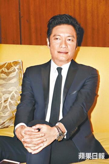 ■早前被臨門踢走的羅嘉良,近日獲無綫再邀請出席頒獎禮,但他也婉拒亮相。資料圖片 ■早前被臨門踢走的羅嘉良,近日獲無綫再邀請出席頒獎禮,但他也婉拒亮相。資料圖片