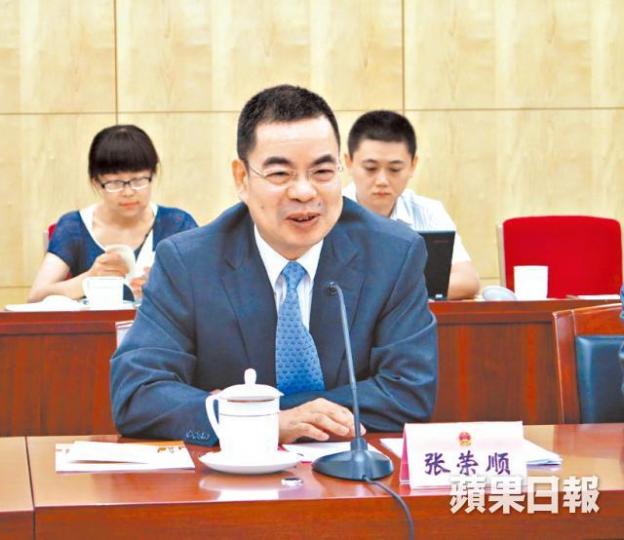 ■張榮順指人大常委會對一地兩檢決定屬於國家行為,不容質疑。 ■張榮順指人大常委會對一地兩檢決定屬於國家行為,不容質疑。