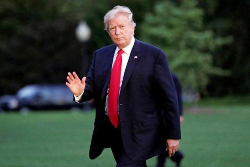 _e123_aiIvvF_trump03