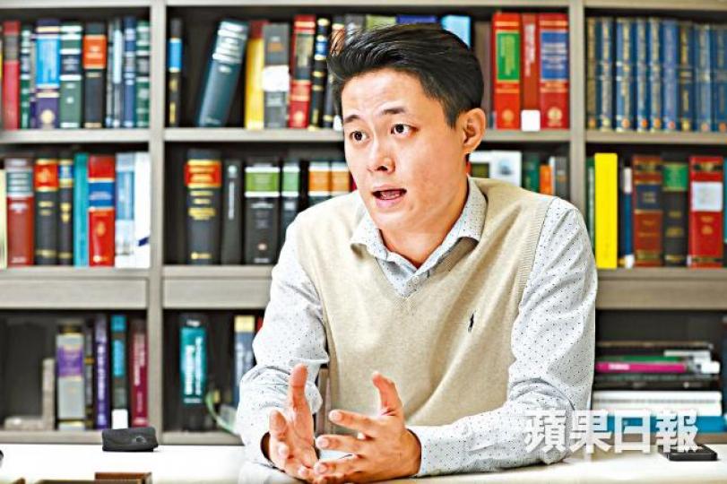 ■蔡騏促港府在立《國歌法》時，須平衡法例會否箝制言論自由。李家皓攝