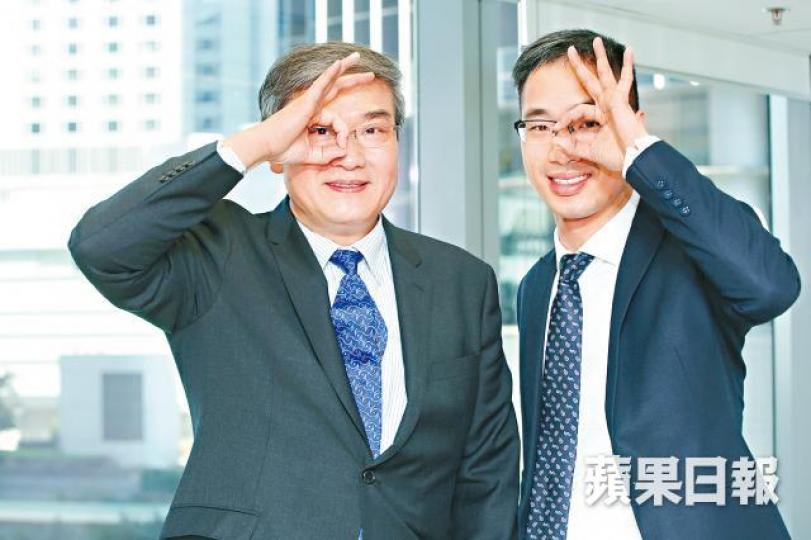■林順潮(左)強調本港醫生應將其醫術、醫風、醫德推廣至內地;旁為陳華平。李潤芳攝 ■林順潮(左)強調本港醫生應將其醫術、醫風、醫德推廣至內地;旁為陳華平。李潤芳攝