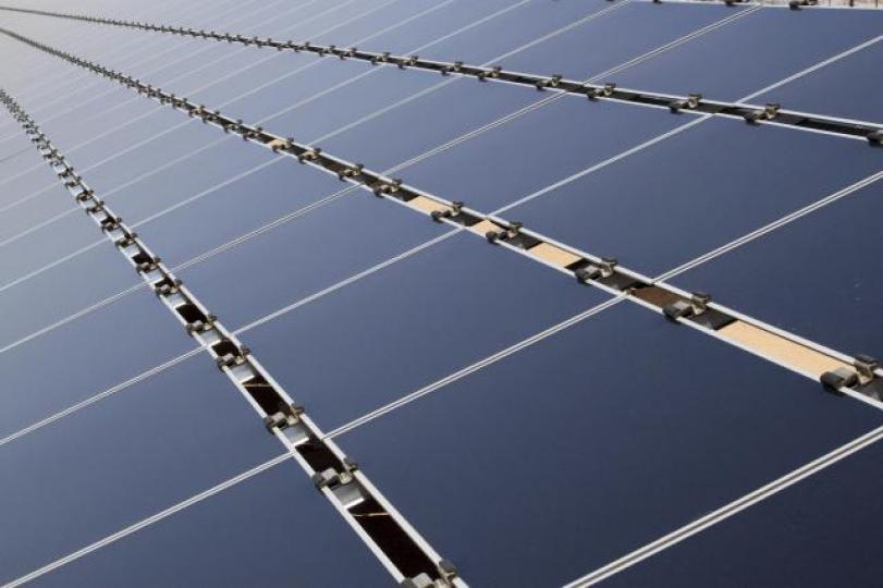 _e123_IEclMP_solar01