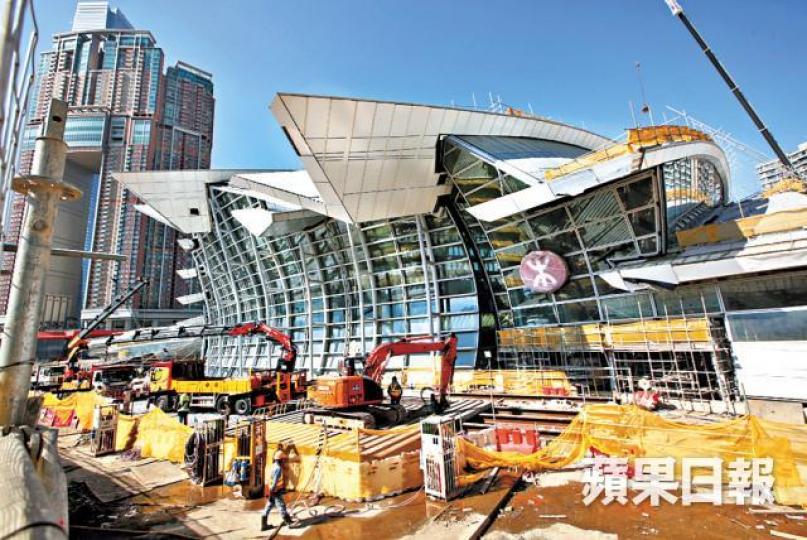 ■英議員提到一地兩檢損害港人權法治;圖為西九高鐵站。資料圖片 ■英議員提到一地兩檢損害港人權法治;圖為西九高鐵站。資料圖片