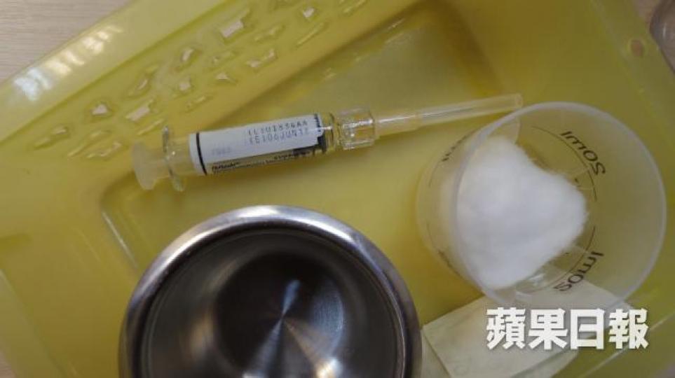 ■網上有指多間私家診所的兒童流感疫苗已經缺貨。 ■網上有指多間私家診所的兒童流感疫苗已經缺貨。