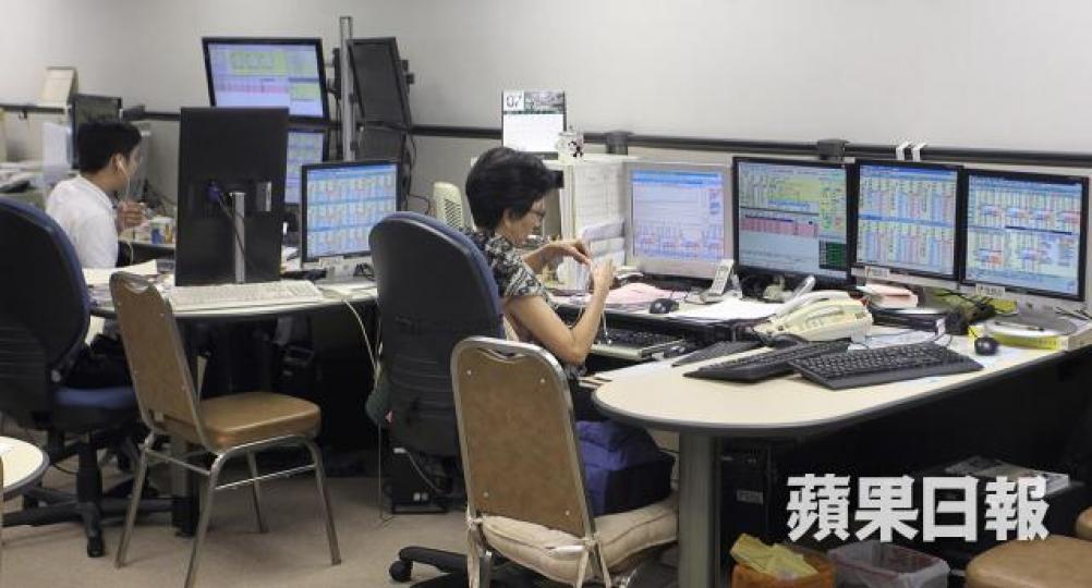 ■港股強勢欲罷不能,投資者切忌逆市而為。 資料圖片 ■港股強勢欲罷不能,投資者切忌逆市而為。 資料圖片