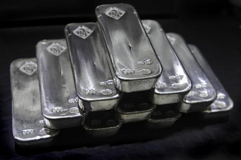 ■近排資金似有重回金銀市場之勢，筆者加碼買白銀。資料圖片