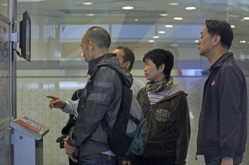 ■板塊輪流升跌,使到散戶感到大市依然不錯而高追,但往往很快就後悔。資料圖片 ■板塊輪流升跌,使到散戶感到大市依然不錯而高追,但往往很快就後悔。資料圖片