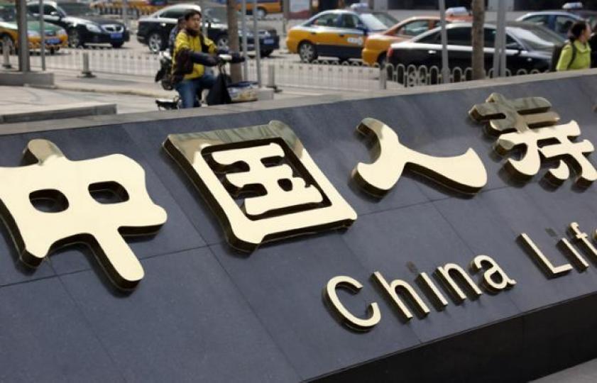 ■國壽近日發盈喜,昨日曾跌逾3%,收市僅跌約1%,26元失而復得。資料圖片
■國壽近日發盈喜,昨日曾跌逾3%,收市僅跌約1%,26元失而復得。資料圖片