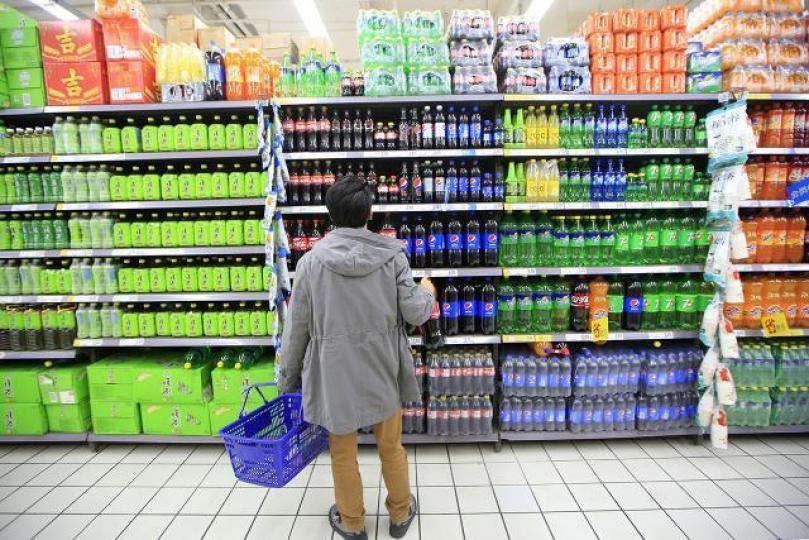 ■上月財新服務業採購經理指數升0.8個百分點至54.7。資料圖片
■上月財新服務業採購經理指數升0.8個百分點至54.7。資料圖片