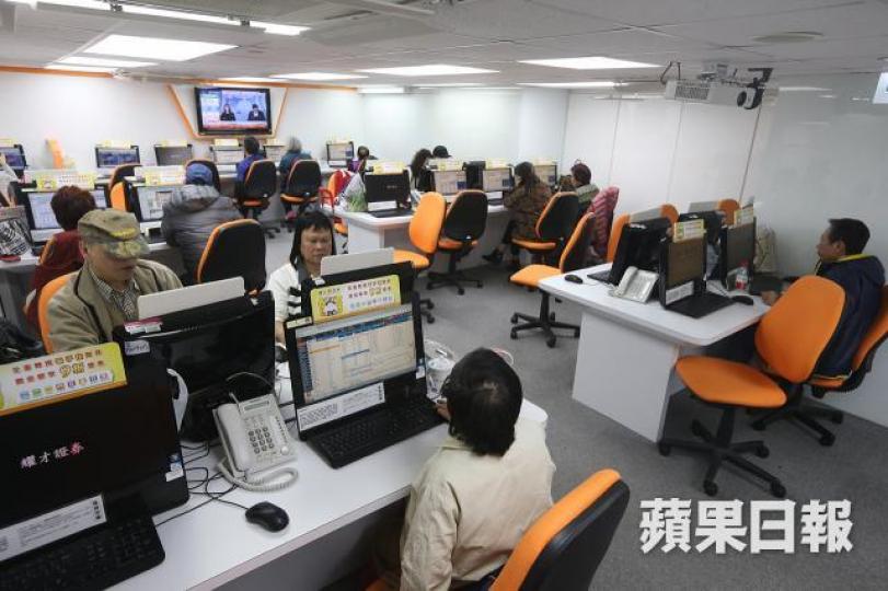 ■昨多達263隻牛證遭打靶,不少投資者損手。
■昨多達263隻牛證遭打靶,不少投資者損手。