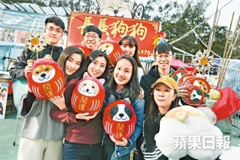 ■Meg推出的懷舊鐵皮揮春屬二次創作。
■Meg推出的懷舊鐵皮揮春屬二次創作。
