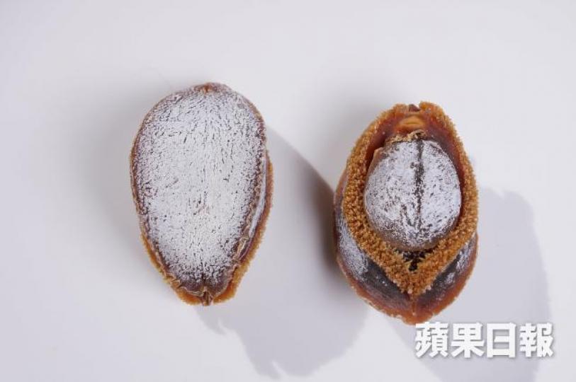 ■南非乾鮑在港通常稱作孔雀鮑或大網鮑。資料圖片
■南非乾鮑在港通常稱作孔雀鮑或大網鮑。資料圖片