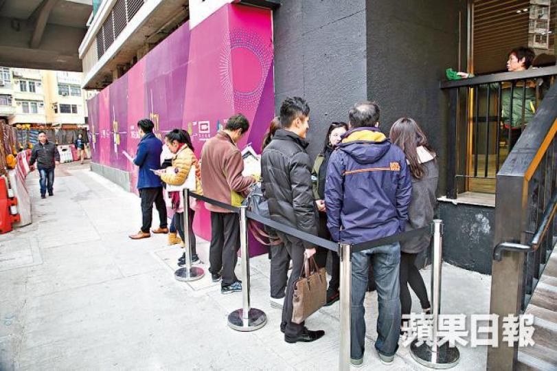 ■津匯昨次輪開售39伙,到場的準買家寥寥可數。晉平安攝
■津匯昨次輪開售39伙,到場的準買家寥寥可數。晉平安攝