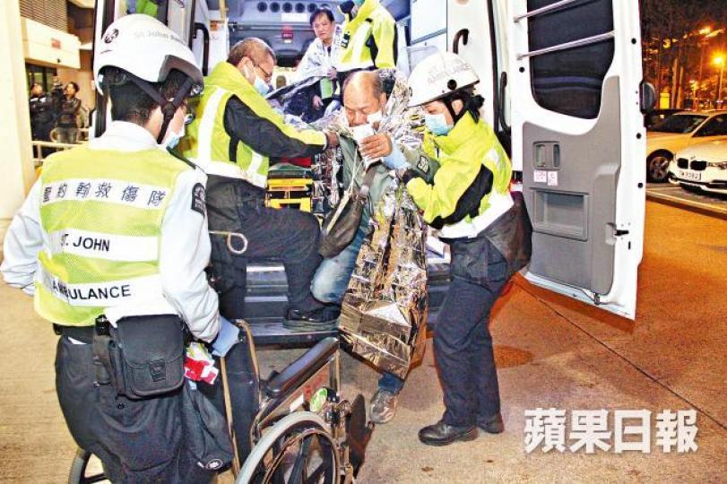 ■有受輕傷乘客被送往大埔那打素醫院治理。謝榮耀攝
■有受輕傷乘客被送往大埔那打素醫院治理。謝榮耀攝