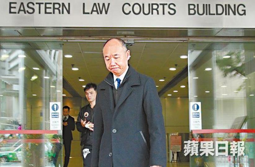■被告黃振球昨認罪,獲准保釋候判。陸羽平攝
■被告黃振球昨認罪,獲准保釋候判。陸羽平攝