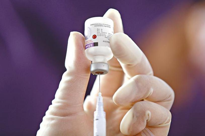 ■CDC指今年流感疫苗效用較往年低。美聯社 ■CDC指今年流感疫苗效用較往年低。美聯社