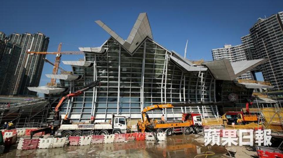 ■民主黨及專業議政下周二將會到高鐵西九龍站考察。資料圖片 ■民主黨及專業議政下周二將會到高鐵西九龍站考察。資料圖片