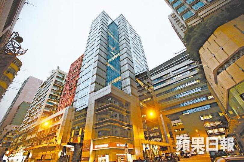 ■興勝創建以8億元出售Peak Castle一半業權予基金公司。晉平安攝■Peak Castle總樓面面積約14.5萬方呎。 ■興勝創建以8億元出售Peak Castle一半業權予基金公司。晉平安攝■Peak Castle總樓面面積約14.5萬方呎。