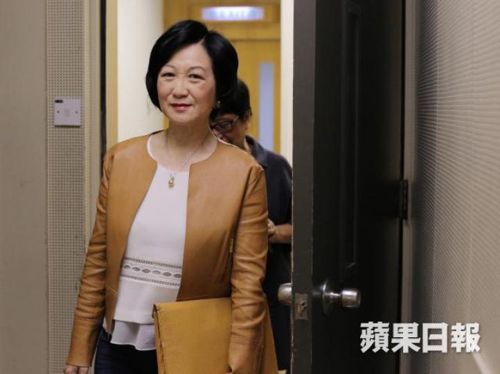 ■葉劉淑儀表示預算案公佈派錢的機會不大。資料圖片 ■葉劉淑儀表示預算案公佈派錢的機會不大。資料圖片