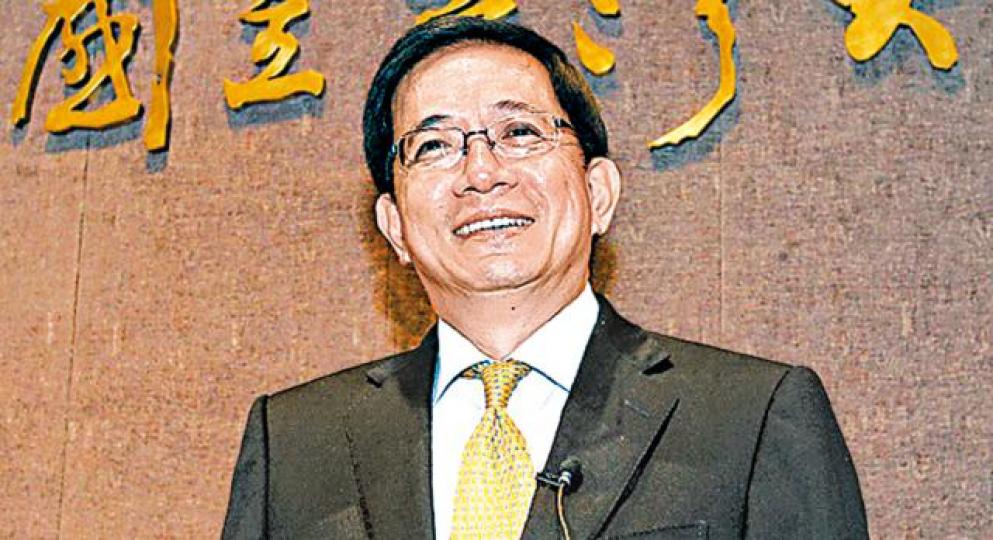 ■管中閔■台大師生在總統府前抗議。 ■管中閔■台大師生在總統府前抗議。