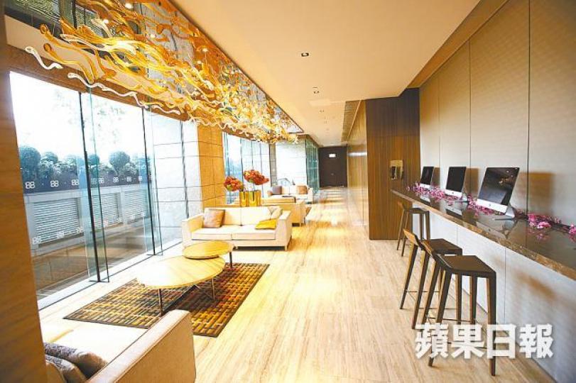 ■新地旗下元朗譽88,管理費3年內升幅近14%。
■新地旗下元朗譽88,管理費3年內升幅近14%。