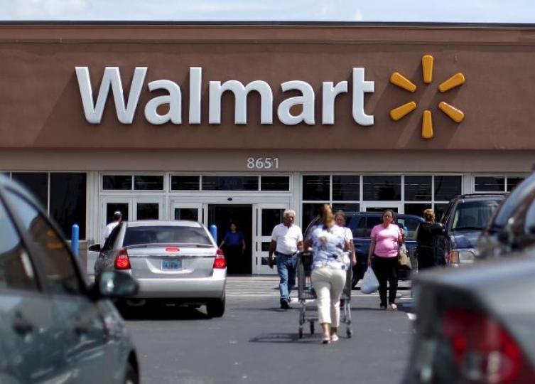■Walmart的優勢是全美有4,000幾間鋪,同時亦為貨倉,有能力在一小時車程中,覆蓋美國九成人口。資料圖片 ■Walmart的優勢是全美有4,000幾間鋪,同時亦為貨倉,有能力在一小時車程中,覆蓋美國九成人口。資料圖片