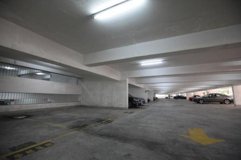 ■豪景花園一個車位月初以135萬元易手。資料圖片
■豪景花園一個車位月初以135萬元易手。資料圖片