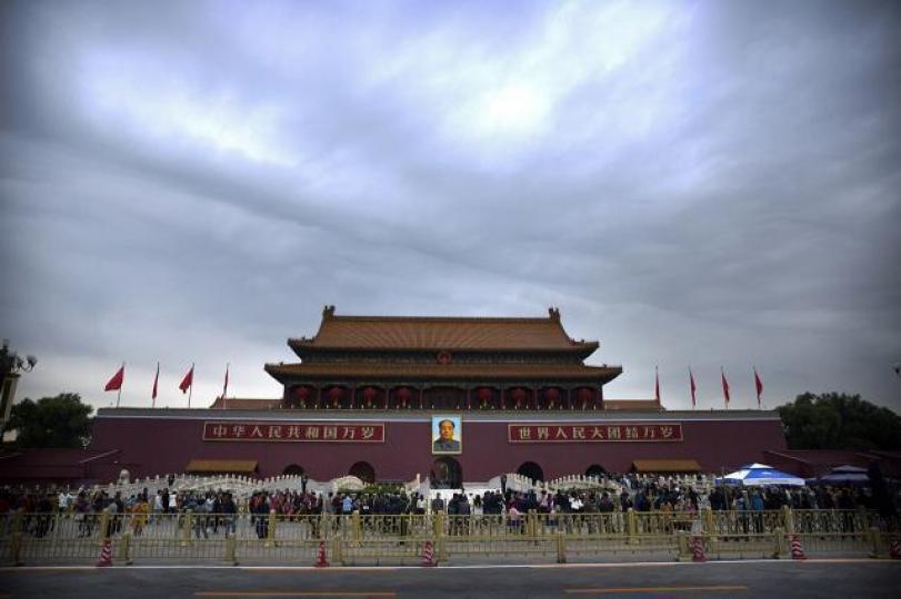 ■中共十九大的三中全會將在今日閉幕,部份政策敏感的內地投資者率先沽貨。
■中共十九大的三中全會將在今日閉幕,部份政策敏感的內地投資者率先沽貨。