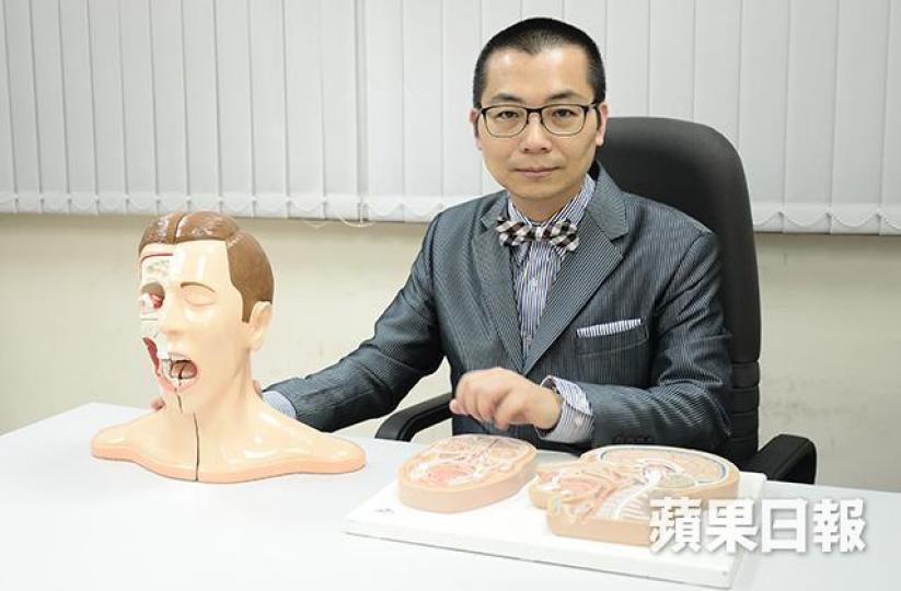 ■港大醫學院腦內科教授張德輝指出,休息不代表一定是睡眠,做運動已能令學習區域得到另類休息。 ■港大醫學院腦內科教授張德輝指出,休息不代表一定是睡眠,做運動已能令學習區域得到另類休息。