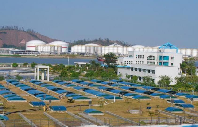 ■北控水務為污水處理「一哥」，圖為廣州南沙污水處理廠。互聯網圖片
