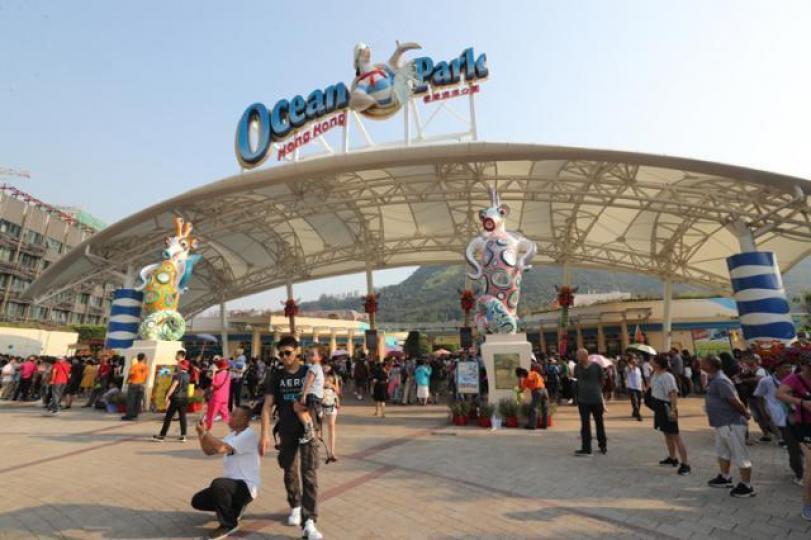 ■海洋公園近年努力洗底，改變舊型像，希望吸引及刺激消費。資料圖片