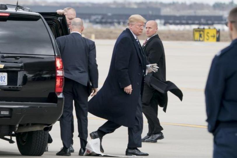_e123_cbQEpj_trump01