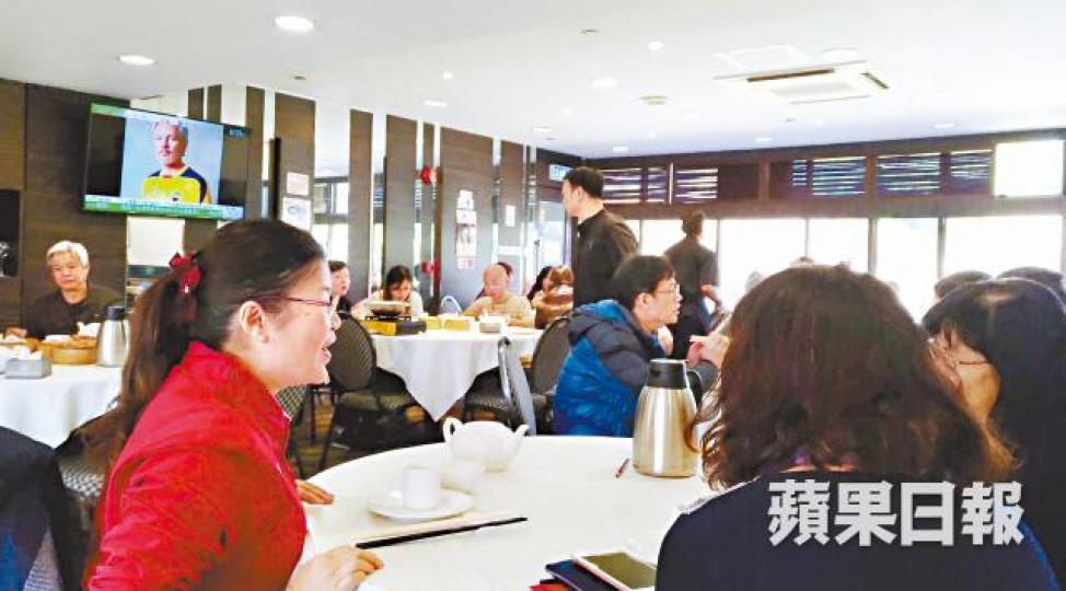 ■菲律賓會中菜廳違規容許非會員光顧。張志華攝 ■菲律賓會中菜廳違規容許非會員光顧。張志華攝