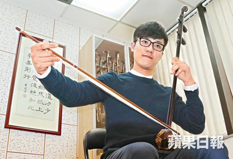 ■沙士時喪父的胡兆軒感謝各界幫助,令他創出音樂事業。袁志中攝 ■沙士時喪父的胡兆軒感謝各界幫助,令他創出音樂事業。袁志中攝