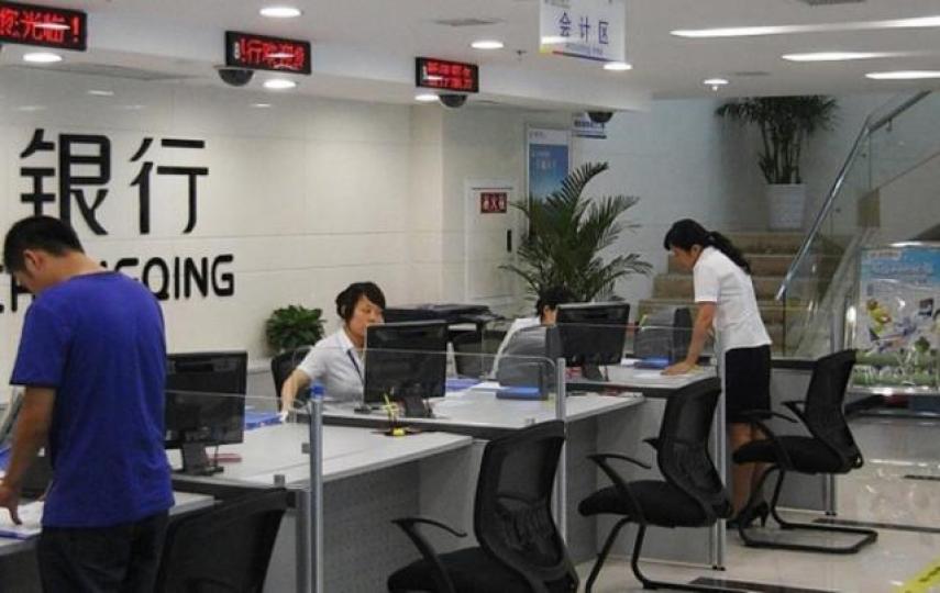 ■隨着銀行業壞賬問題逐步改善,中國銀行經營狀況得以好轉,是入息投資的好選擇。資料圖片
■隨着銀行業壞賬問題逐步改善,中國銀行經營狀況得以好轉,是入息投資的好選擇。資料圖片