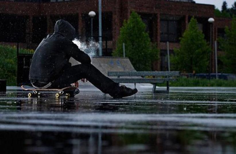 ■曾淋雨都有機會受外濕而影響健康。
■曾淋雨都有機會受外濕而影響健康。