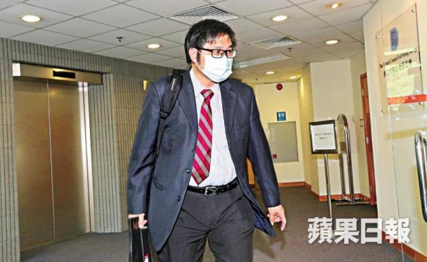 ■西醫鄺紹基擅自撤去投訴人陶女士的氧氣喉,被裁定專業失德罪成。張志華攝 ■西醫鄺紹基擅自撤去投訴人陶女士的氧氣喉,被裁定專業失德罪成。張志華攝