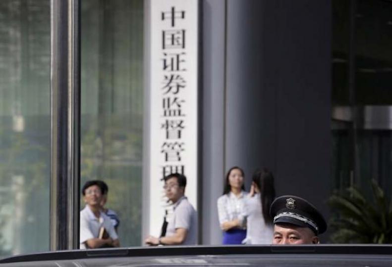 ■中證監巨頭的講話，明示當局可能在短時間內推出CDR。　資料圖片