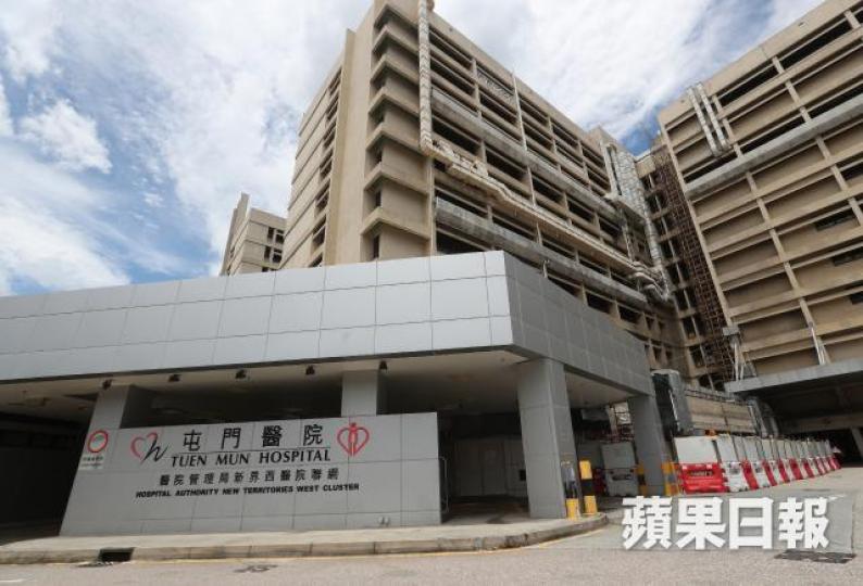 ■居於深圳的3歲女童確診甲型流感,於屯門醫院兒科深切治療部留醫。 ■居於深圳的3歲女童確診甲型流感,於屯門醫院兒科深切治療部留醫。