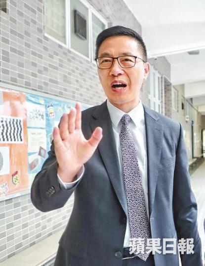 ■教局被斥處事官僚;圖為局長楊潤雄。
■教局被斥處事官僚;圖為局長楊潤雄。