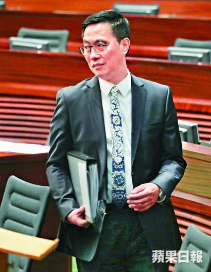 ■教育局局長楊潤雄今午將見傳媒交代BCA安排。資料圖片
