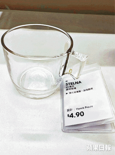 ■稱遭水杯割傷的王女士昨日戴口罩出庭（上圖），其下唇需要縫4針（下圖）。
