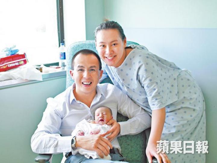 ■李澤楷與藝人梁洛施2009年誕下長子李長治。
■李澤楷與藝人梁洛施2009年誕下長子李長治。