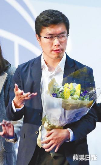■代表區諾軒的資深大狀石永泰認同盡快處理覆核許可聆訊。
■代表區諾軒的資深大狀石永泰認同盡快處理覆核許可聆訊。