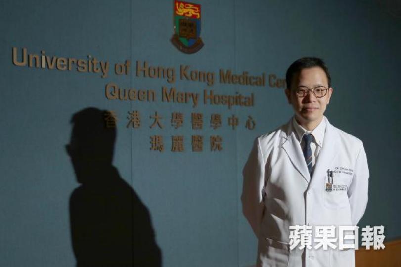 ■方欣碩雖喜歡內科,但沙士令他對內科有更深入認識和了解。 ■方欣碩雖喜歡內科,但沙士令他對內科有更深入認識和了解。