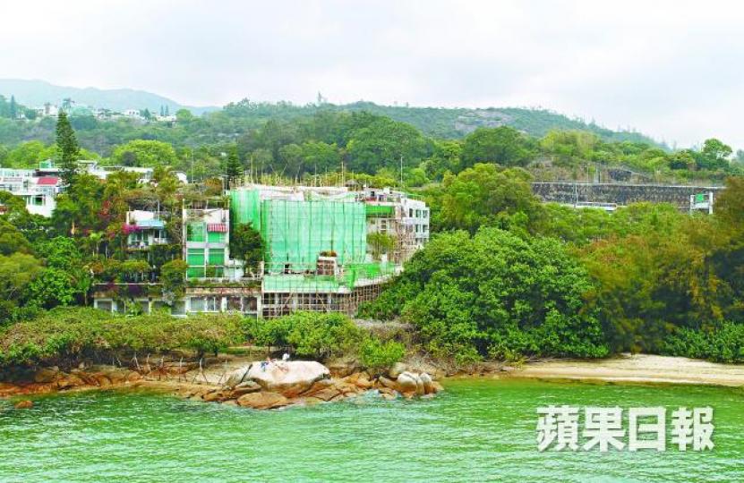 律政司司長鄭若驊
律政司司長鄭若驊