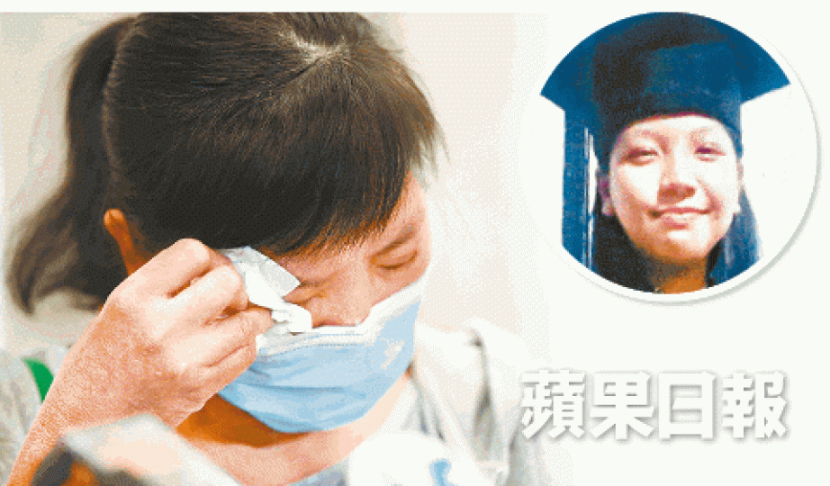 ■中風少女(圓圖)母親昨受訪時感觸落淚。馬泉崇攝 ■中風少女(圓圖)母親昨受訪時感觸落淚。馬泉崇攝