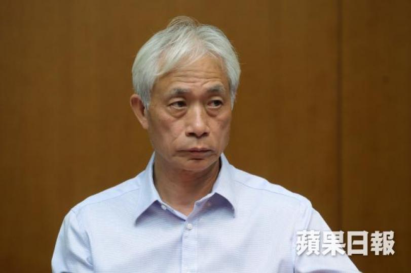 梁耀忠
梁耀忠