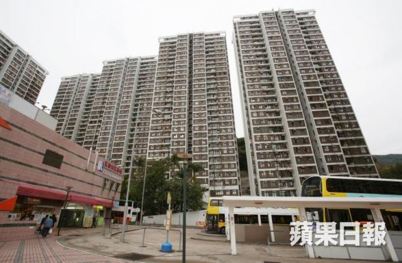 ■置富花園服務處稱,「置富花園室內裝修申請表」詳列裝修工作守則及注意事項,並於多處強調工程須符合大廈公契。
■置富花園服務處稱,「置富花園室內裝修申請表」詳列裝修工作守則及注意事項,並於多處強調工程須符合大廈公契。
